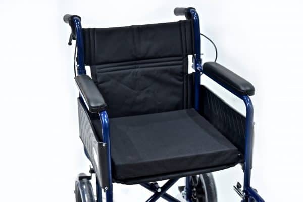 כרית ספוג לכסא גלגלים רוחב 45 ס"מ עומק 40 ס"מ